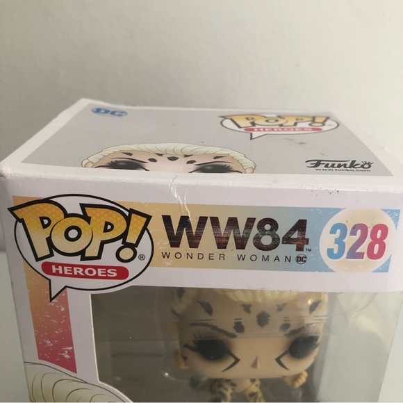 Funko POP! Heroes: Wonder Woman 1984 WW84 Cheetah #328 Vinyl Figure - Picture 3 of 8